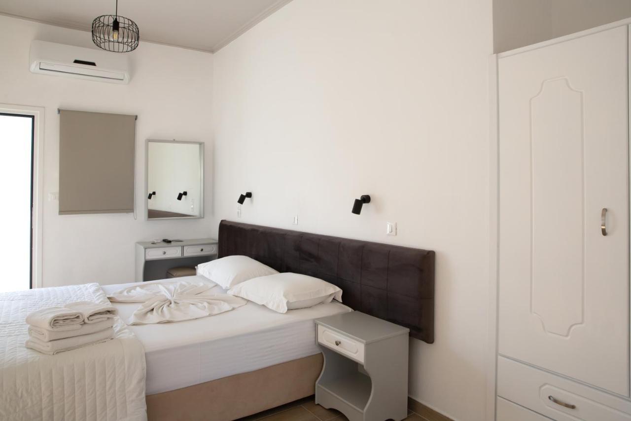 Sea Breeze 2 Apartments Mastichari  Bagian luar foto