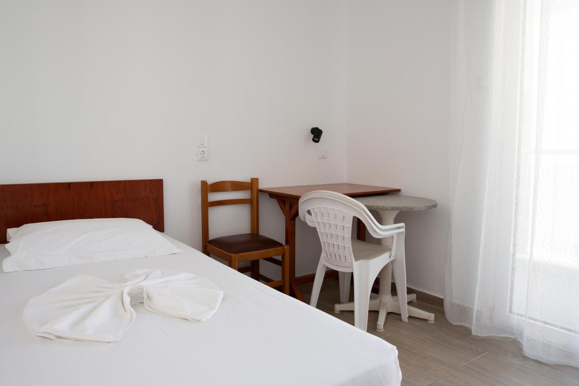 Sea Breeze 2 Apartments Mastichari  Bagian luar foto